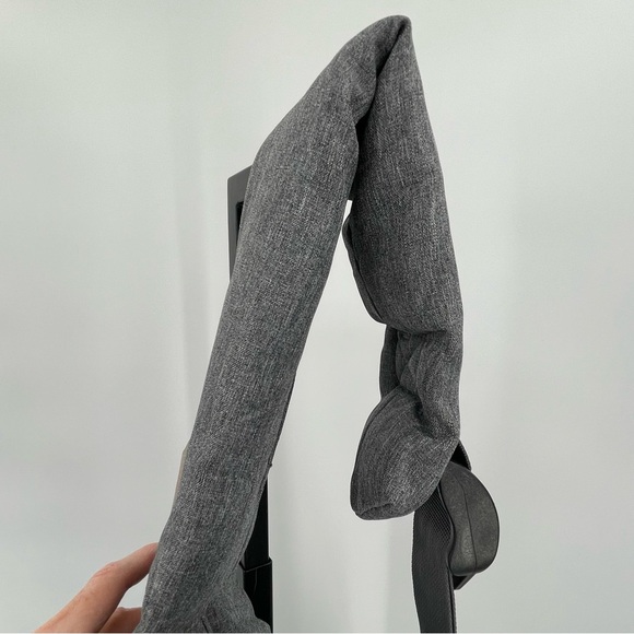 Medium Padded Shoulder Strap Dog Cat Carrier Sling (Grey for 8-15 lbs) - Picture 10 of 11